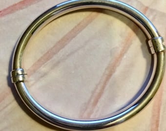 Vintage Sterling Silver Bangle           330