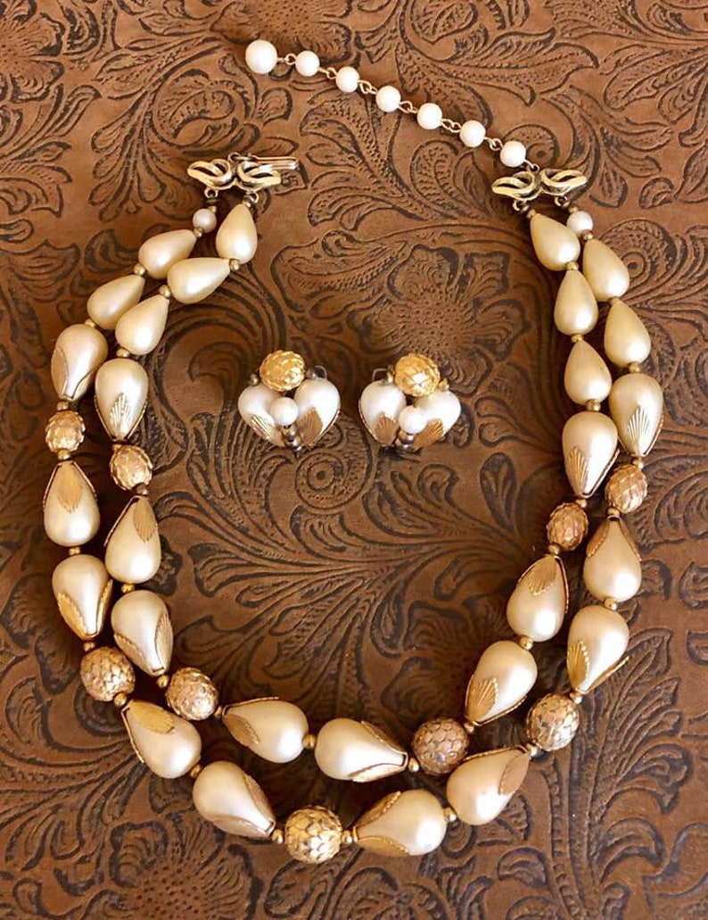 Vintage Deauville Double-Strand Beaded Choker and Earring Set 807
