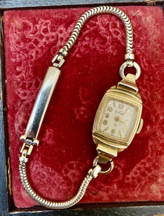 Elgin deluxe ladies watch best sale