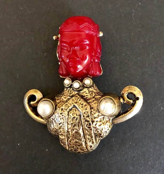 Vintage SELRO Style Asian Princess Brooch - image 1