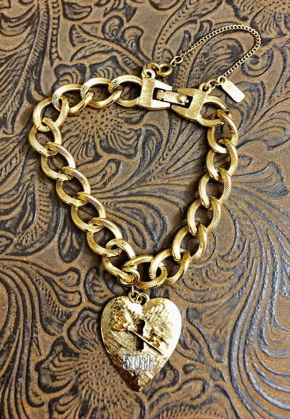 Vintage MONET Charm Bracelet                    1… - image 2