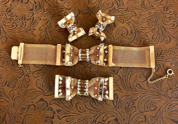 Vintage HOBE Mesh Bow Rhinestone Demi Parure 770