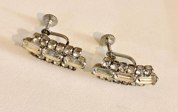 Vintage Elegant Rhinestone Earrings          474 - image 3