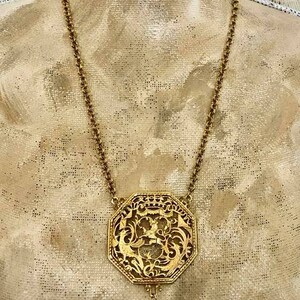Vintage Lisner Lion Filagree Necklace            730