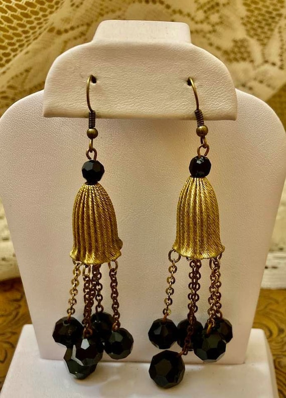 Vintage Dangles Pierced Earrings                                    602