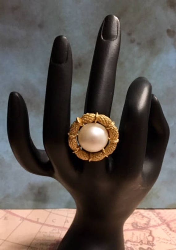 Vintage Coro Faux Pearl Ring - image 1