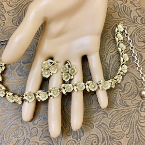 Vintage LISNER Jewelry Set                                                                     JS6