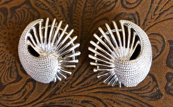 Vintage Sarah Coventry Earrings          528 - image 5