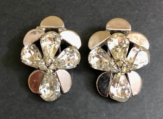 Vintage Kramer Rhinestone Earrings               … - image 2