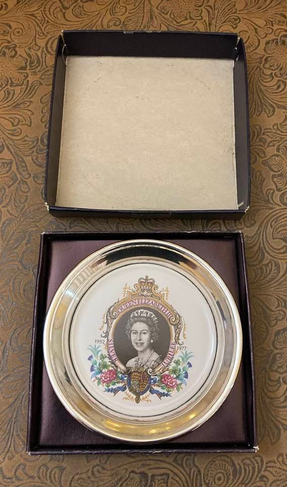 ヴィンテージ シルバー ジュビリー エリザベス2世 シルバープレート 皿