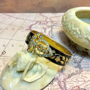 Vintage PSCO Strass Schnalle Schwarz Gold Emaille Armreif 055