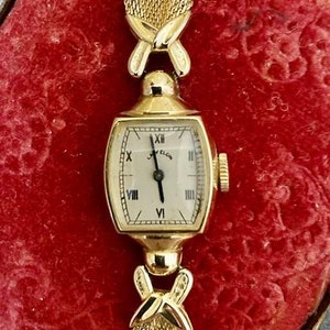 Vintage Lady Elgin 14K Gold Filled Watch                                            GF9
