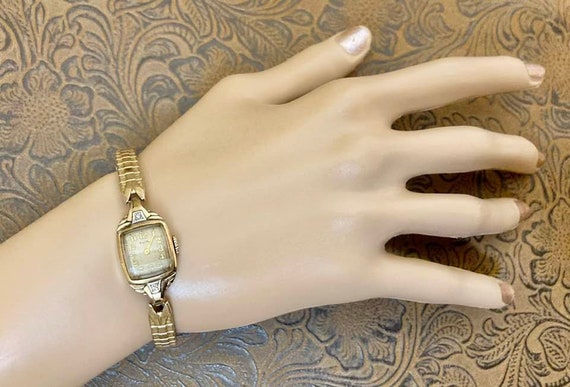 Vintage Elgin 10K Gold Filled Diamond Watch      … - image 3