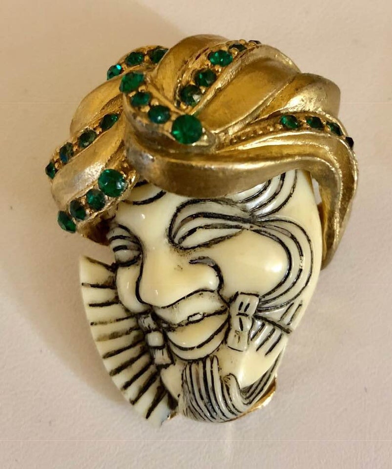 Vintage SELRO Style Asian Genie Brooch