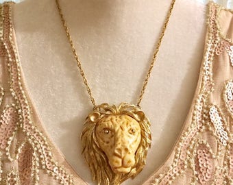 Vintage Razza Lion's Head Pendant 