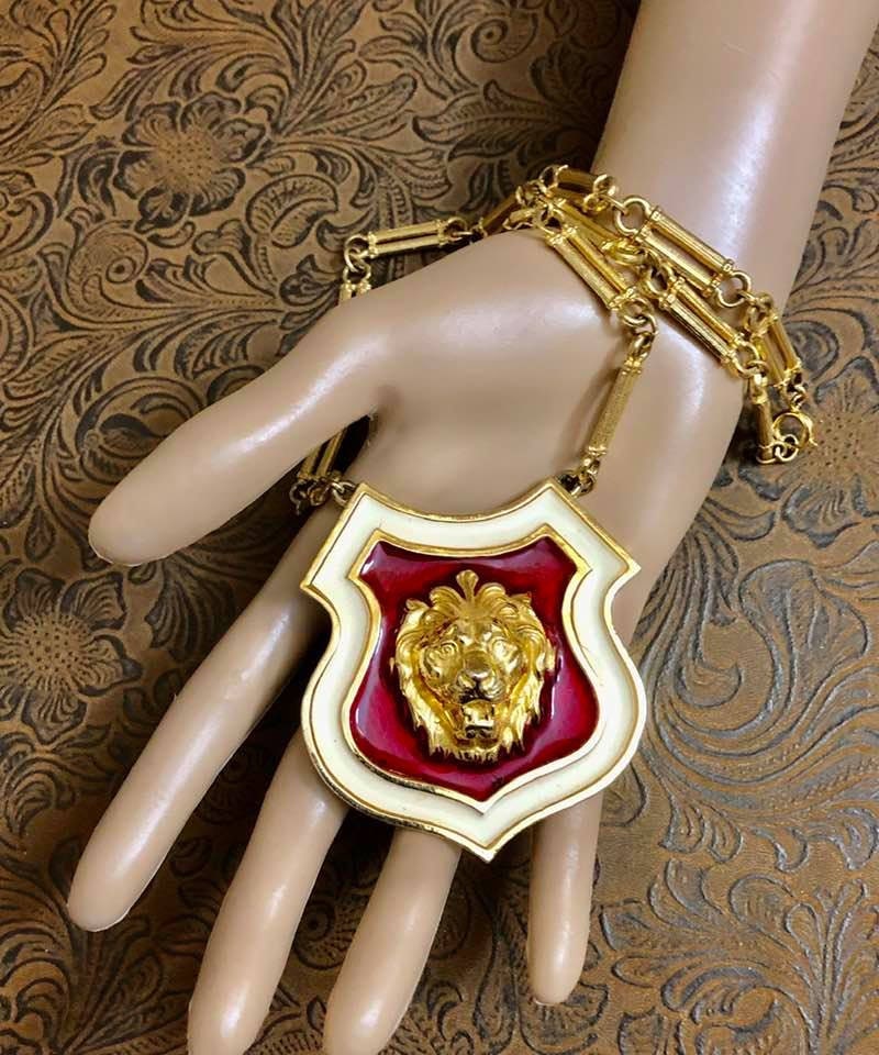 数量は多い Vintage Accessocraft N.Y.C Lion Necklace 751 - Etsy アクセサリー