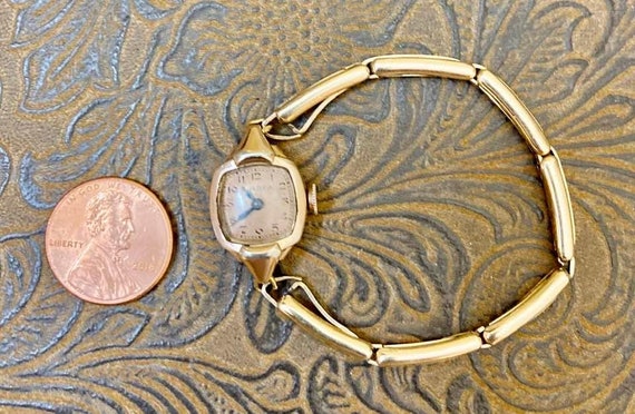 Vintage Ladies Bulova 14K Gold Filled Watch      … - image 5