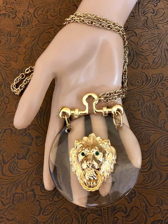 Vintage Lion Necklace       688 - image 3