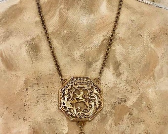Vintage Lisner Lion Filagree Necklace         731