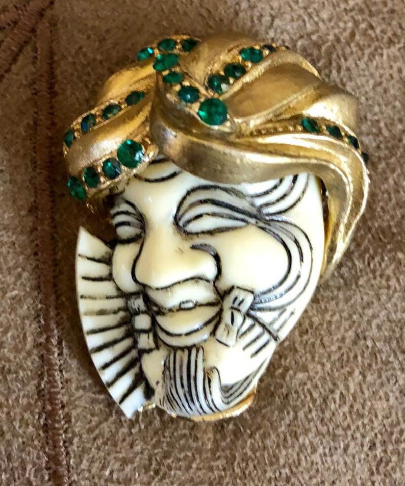 Vintage SELRO Style Asian Genie Brooch