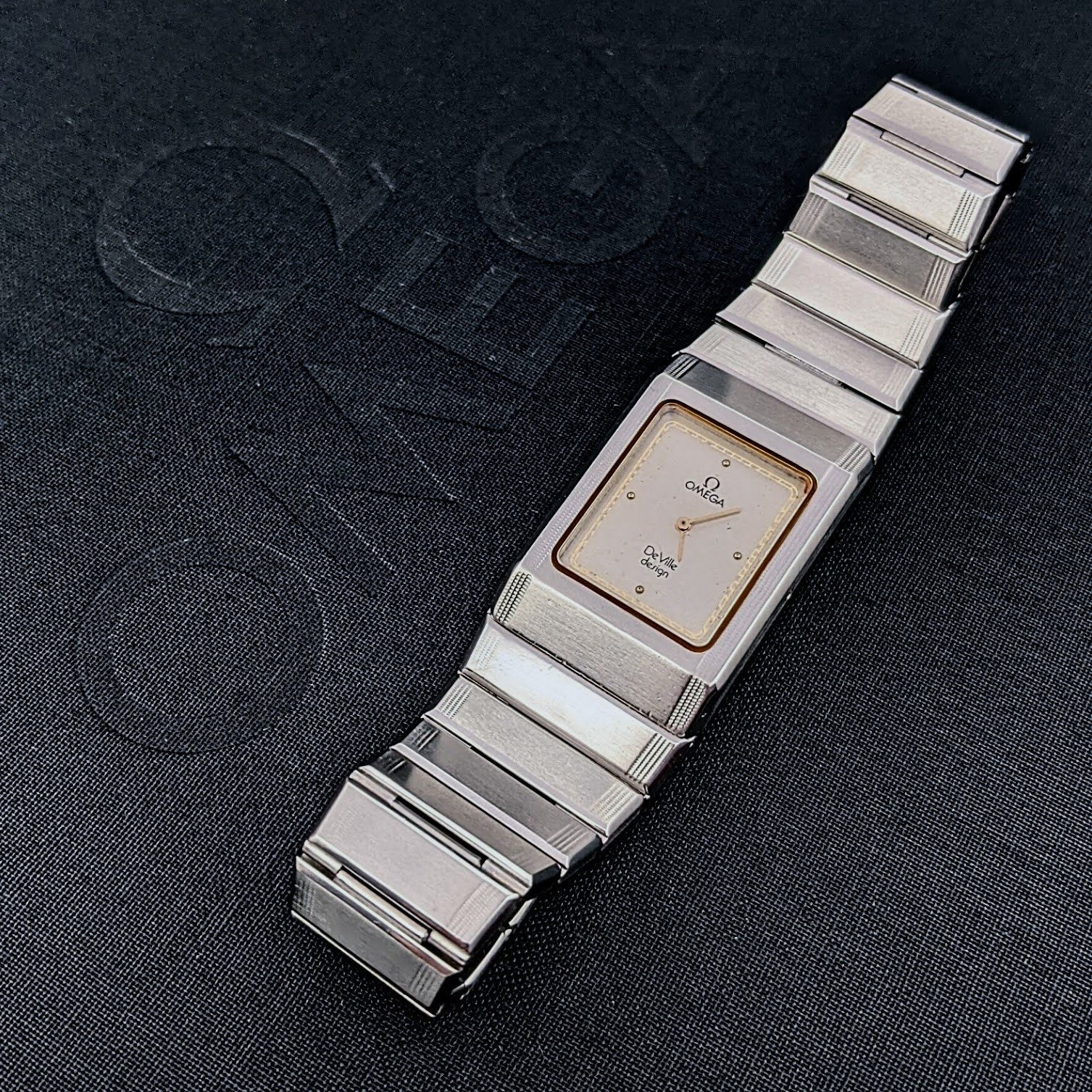 Omega Deville Flat Square / Vintage 