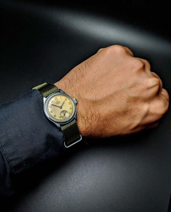 Omega RARE Military 1940 "Officer"