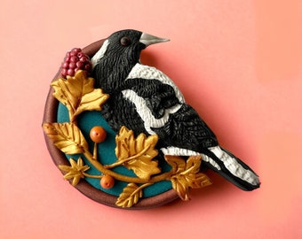 Magpie Brooch - Handcrafted Artisan Jewelry, Nature-Inspired Bird Pin, Perfect Accessory for Nature Lovers and Birdwatchers