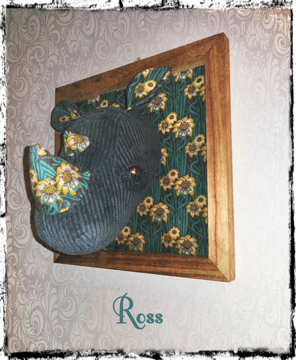 Rhinoceros Trophée en Tissus