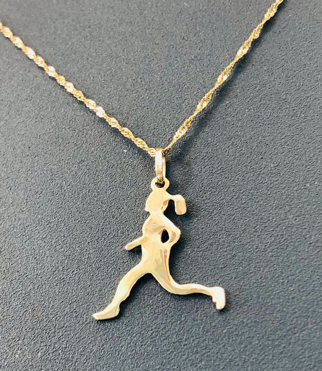 Woman Sports Necklace, 14K GOLD Necklace and Pendant, Fitness Necklace