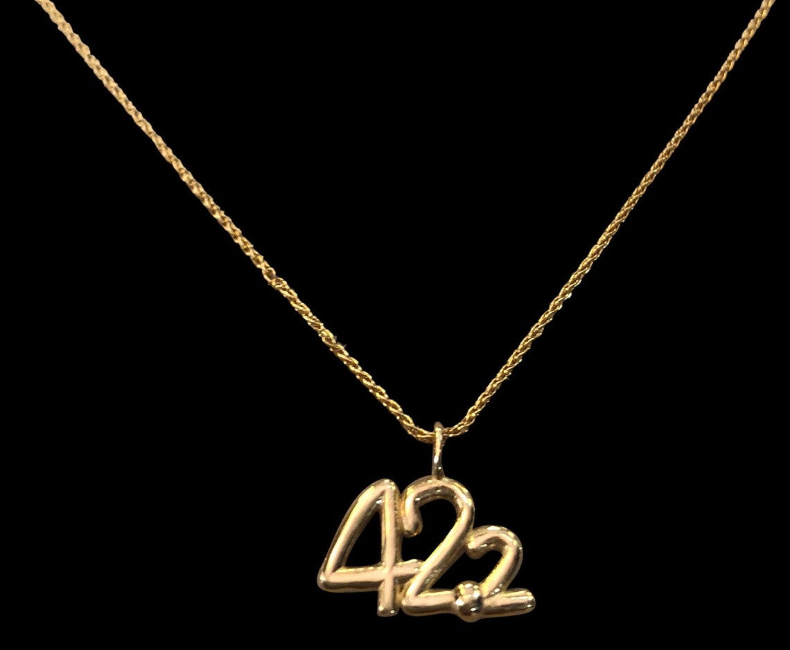 42.2 km 26.2 MILE Marathon Pendant Marathon Runner Gifts