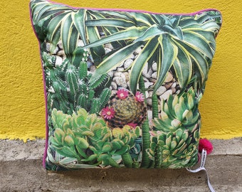 Jungle Cactus Tropical cushion by Nininananè're