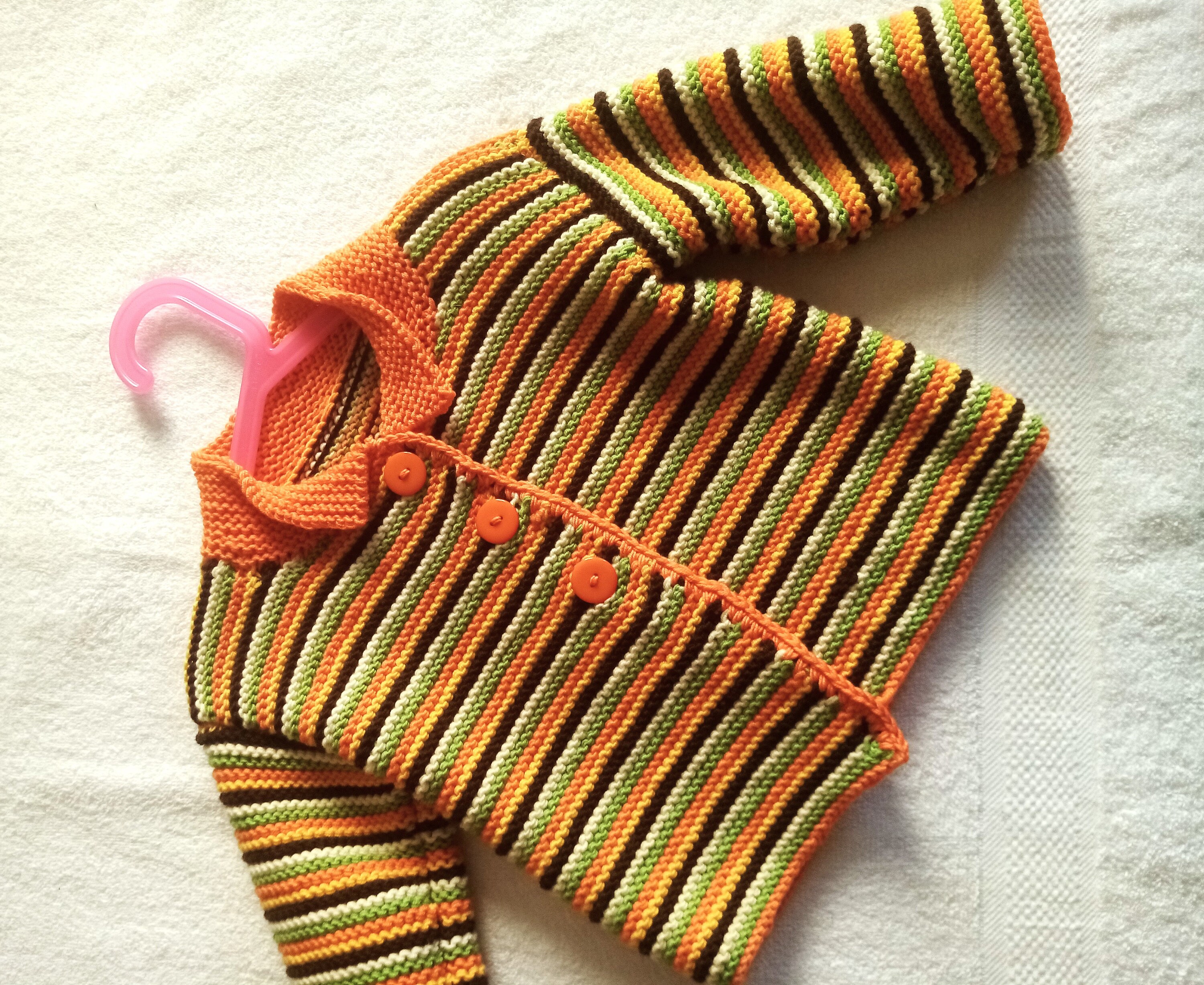 hand-knitted jacket in autumn colors, merino size. 80/86