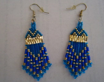 Hanging earrings in rockery beads, BLEU and GOLD colours