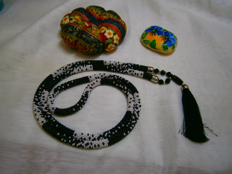 crocheted necklace in black and white rocker beads image 1