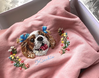 Dog Mom Embroidered Sweatshirt, Custom Pet embroidery sweater, Gift for friends, Unique Mother's day gifts, fashion gifts for mom, dog dad