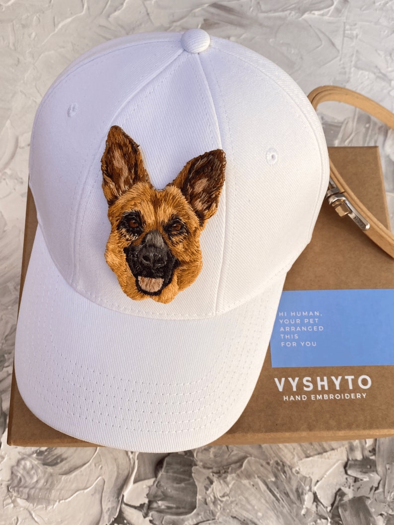 Custom Dog mom baseball cap, Hand Embroidered Dog Portrait, Dog dad hat, personalized pet portrait from your photo, Mother's Day Gifts immagine 3