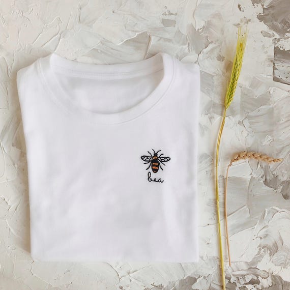 gucci bee logo shirt