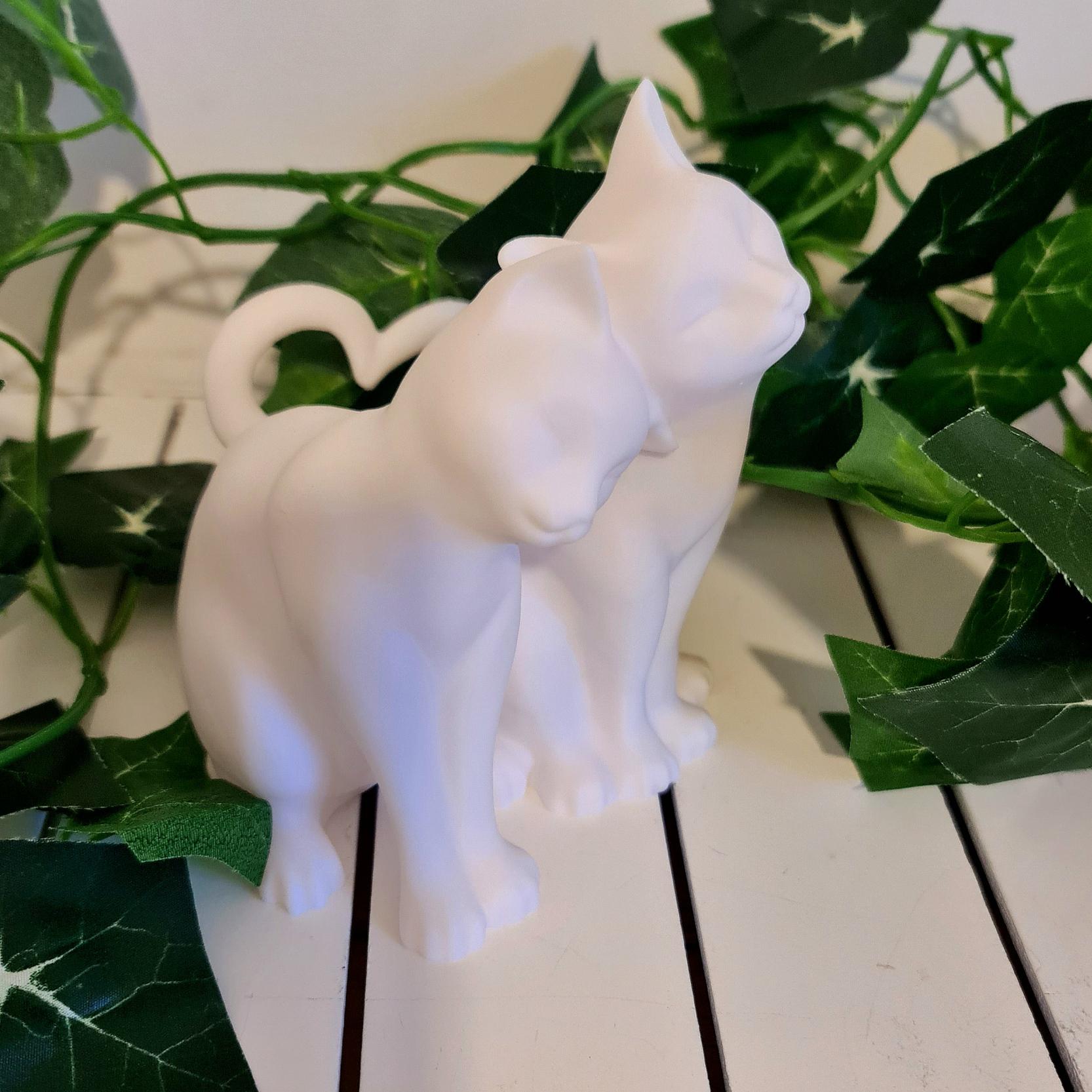Statuette Déco Couple Assis Cœur 23cm Blanc