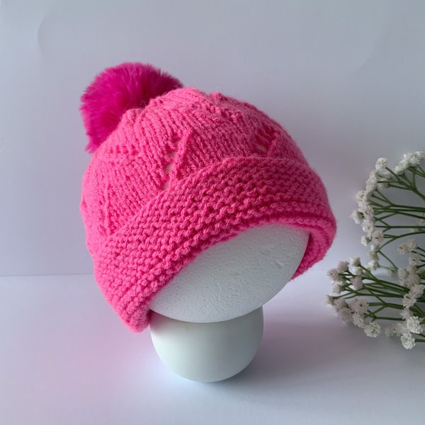 Bonnet Bébé Rose Fushia avec Pompon,Bonnet Bébé Doux et Chaud,Bonnet Bébé Fille Taille 1 à 3 Mois,Bonnet à Revers Bébé Tricoté à la Main