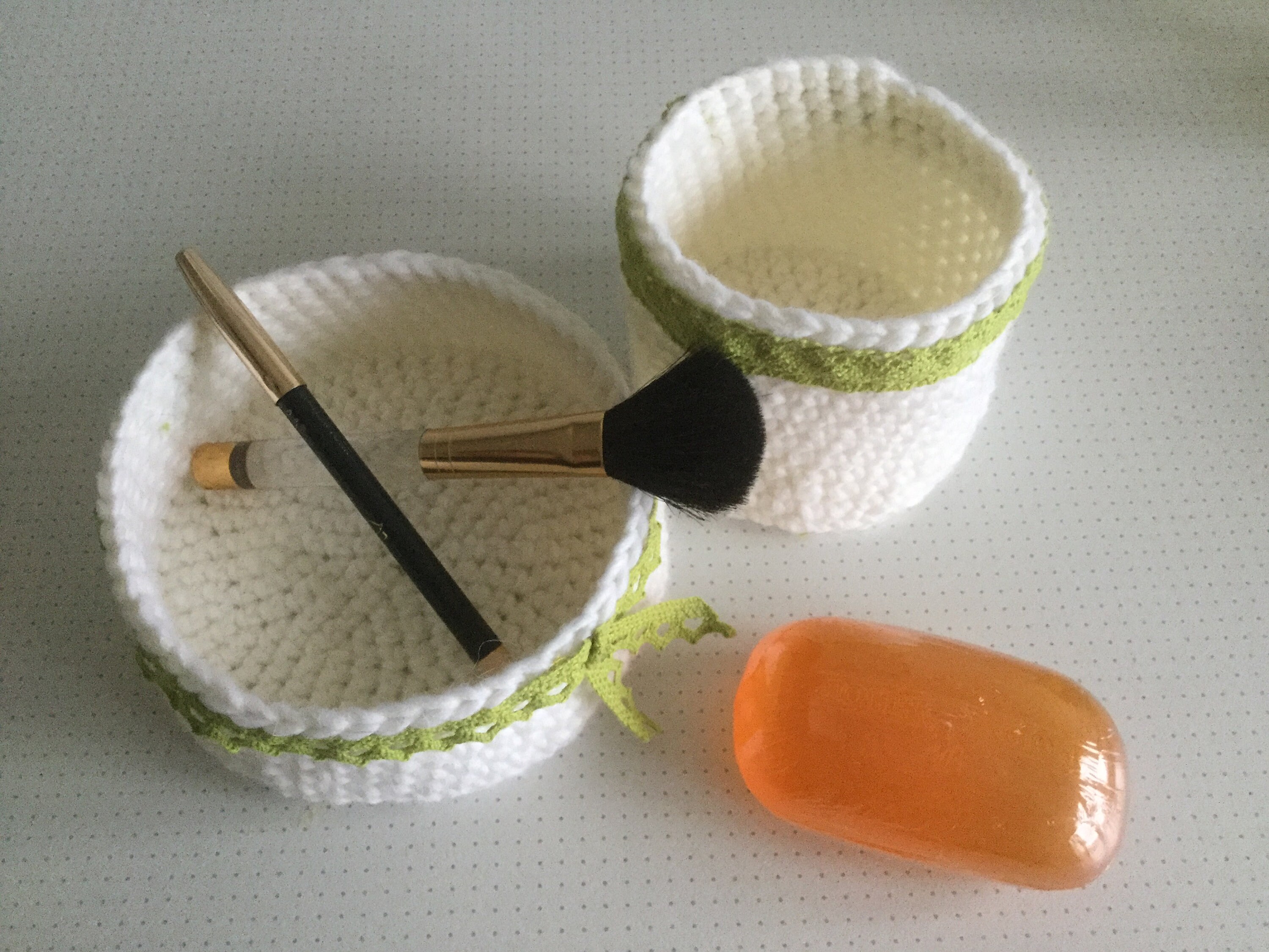 Vide Poche Au Crochet Blanc Cassé Dentelle Verte-Pots Accessoires Salle de Bain-Corbeille Maquillage