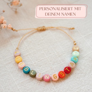 Personalisiertes Armband mit Namen – Makramee Namensarmband – Geschenk für Freundin, Mama, Schwester, Baby – individuell verstellbar