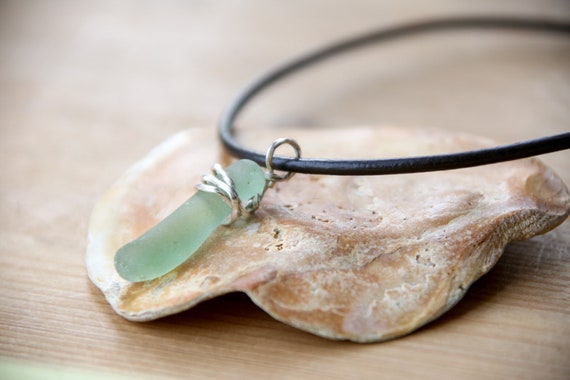 Twisted silver and seaglass pendant on leather choker