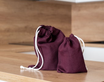 Plum linen bread bag set. Reusable linen bread bag. Zero waste storage bag. Natural linen drawstring bag. Sustainable food storage.