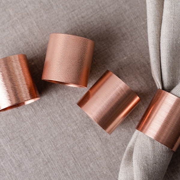 Copper napkin rings. Wedding table décor. Housewarming gift. Rustic napkin rings. Wedding napkin holders. Set of 2, 4, 6, 8, 12 napkin rings