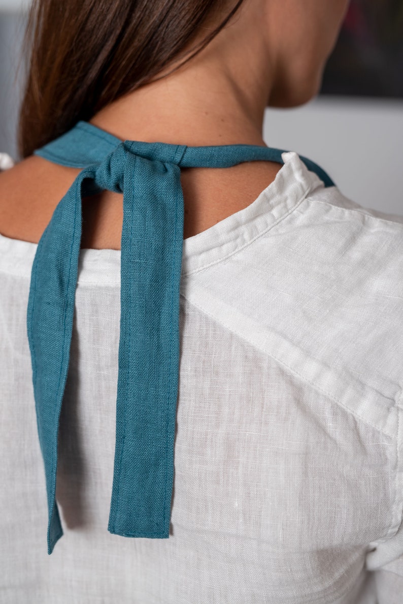 Teal blue linen apron. Classic kitchen apron with two front pockets. Full linen apron. Gardening apron. Barista apron. Various colors. image 7