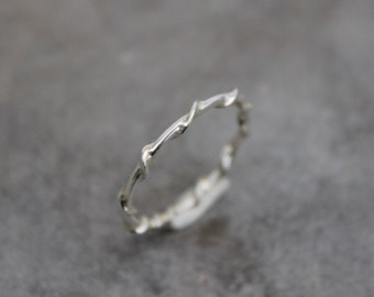 Twisted ring in 925 silver