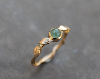 Leaf ring and aventurine yellow gold 18k