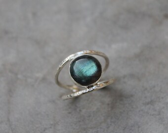 Silver and labradorite ring