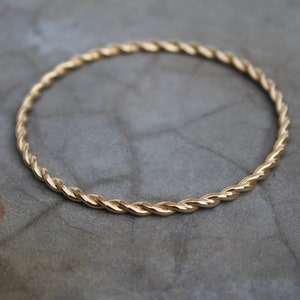 Gold-plated twisted bracelet