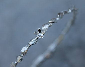 Bracelet flowers and leaves engraved in silver 925